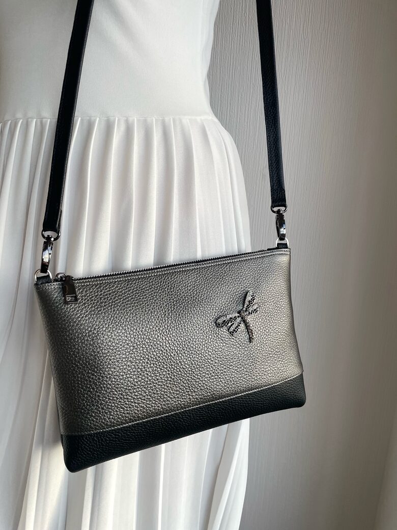 Sudraba plecu soma ar SPĀRI